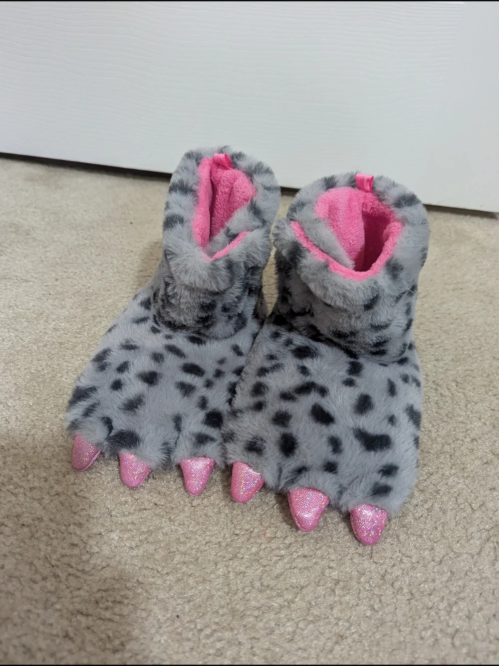 Wonder Nation Light Up Gray and Pink Plush Monster Paw Plush Slipper Boots
